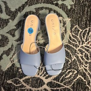 Unisa woman’s blue open toe heel sz10